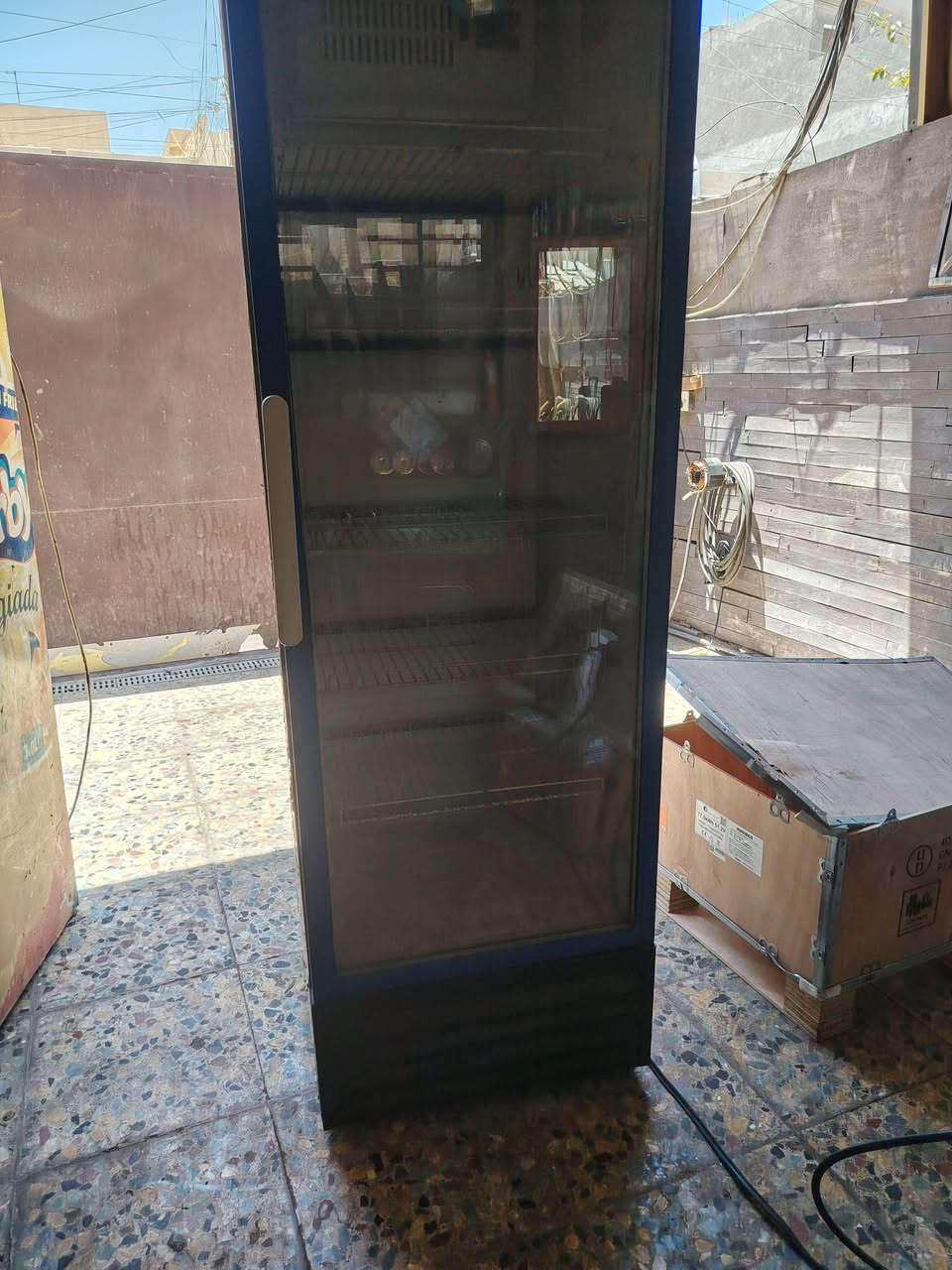 عارضات شغالات تبريدهم حلو السعر ١٧٥للوحده مكاني بغداد الغزاليه ***********

