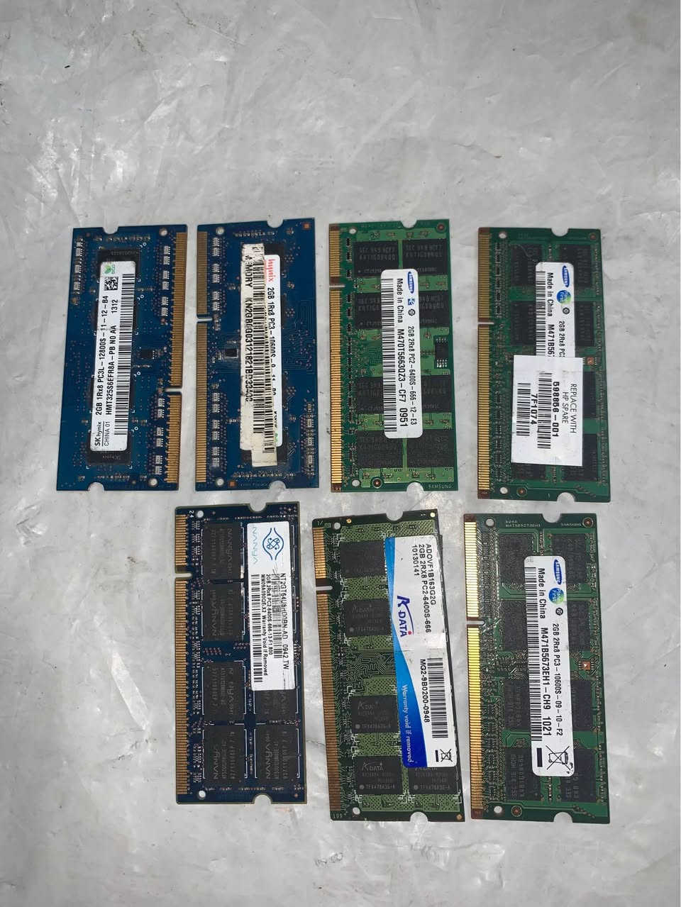 هاردات لا بتوب ورامات كله على الشغل  الهارد ١٠ ألف ورام ٥الف بغداد المعامل سوق الباويه ابيع شلع ماعندي توصيل هاتف *********** بغداد, العراق
