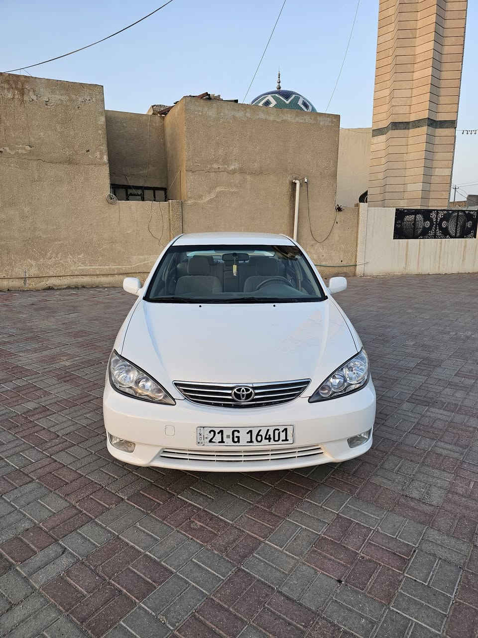 السلام عليكم ورحمه الله وبركاته
تحيه طيبه للجميع 
كامري خليجي XLi 
موديل 2005
السياره بعده عل بلاد 
محرك كير صدر تخم تاير نوزلات جدد كله كفاله 
بيع فقط بدون مراوس وعده اتصال بدون خاص
بيه الهلال جاملغ الايمن 
ويم قبق البانزين رش بصيط بدون دواخل 
السياره كل دواخله بلاديه 
السعر ١١٣
العنوان فلوجه 
للاستفسار 
***********
