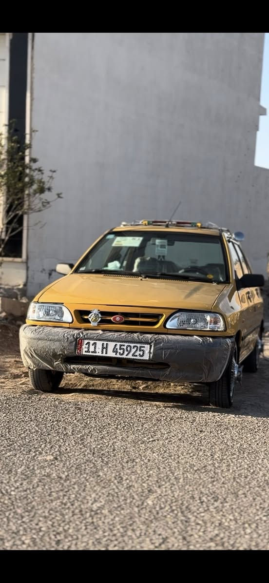 سلام عليكم سايبة البيع موديل ٢٠١٥بدون صبغ بارد الجاملغ فقط السياره جاهزه من كير مكينه صدوره تخم تاير الخط البيض كهربائيات السياره كامله السعر ٣٦وبيه مجال رقم 
***********
