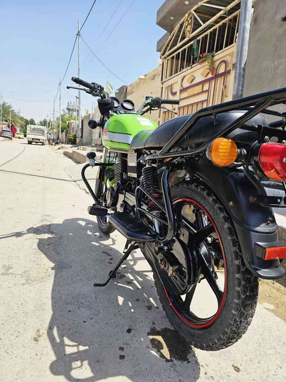 سلام عليكم شباب دراجه دايون للبيع مديل ٢٢ مكفوله كفاله عامه الدراجه ماناقصها اي شيء فقط بس صفاحيه نظافه فول الدراجه نضيفه كلش السعر 1400 وبيها مجال للشراي المو شراي لا يتعبني رجائن مكاني ديوانيه قضاء عفج هاذا رقمي... *********** مراسله مفتوحه لي حاب يراسلني ...
