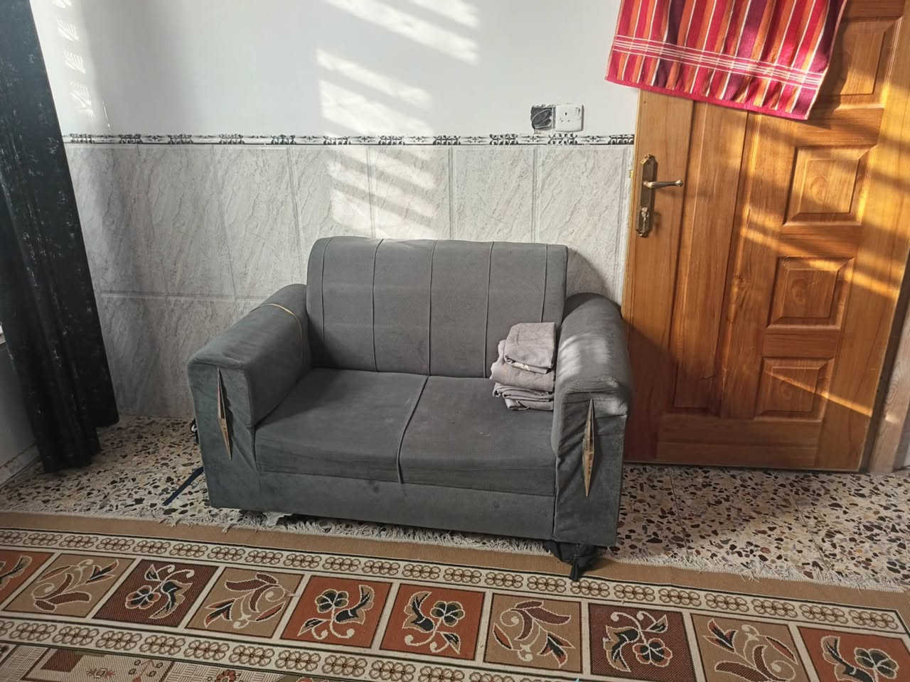 تخم 10مقاعد نضيف مابي ضرر فقط رجل وحده يحتاجله سعره 175بي مجال بسيط عنوان الحسينه الراشديه متواجده خاص الشراي يدخلي خاص مكلفيني بلنشر


**إذا كنت صاحب هذا الإعلان وتريد حذفه لأي سبب، رجاءا أرسل رسالة إلى الدعم الفني**