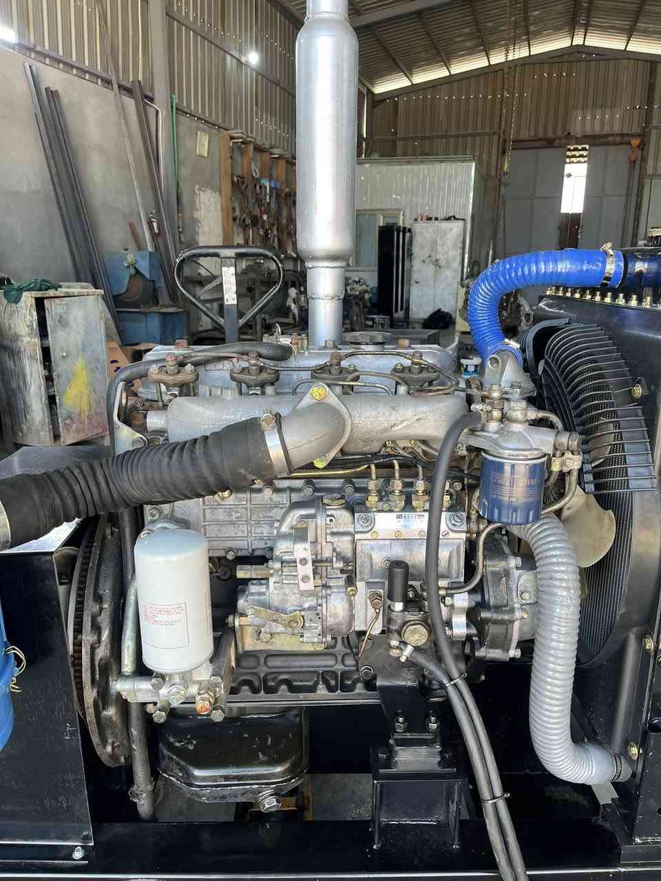 للبيع مولدات دايوحاويه لوك 4بستم 40كيفي 3فيزتسكام جديد
  المكان الصويره حي الصناعي للاستفسار الاتصال على الأرقام
***********

‭***********
