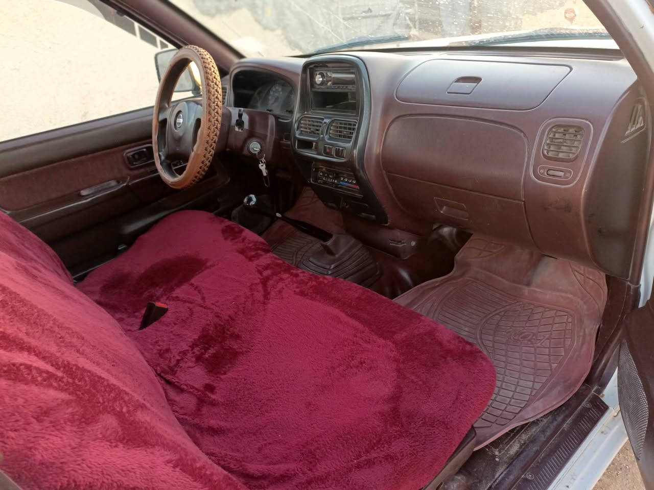 للبيع بيكم نيسان موديل 2010 رقم بصره مشروع وطني بسمي سياره جاهزة مكينه كير حداديه  تخم تأير جدد تبريد ثلج. مكفولة كفالة عامه.  من الضربه والصبغ. 
للاستفسار ‏‪***********‬‏. مكان بابل كفل. بيع مستعجل
