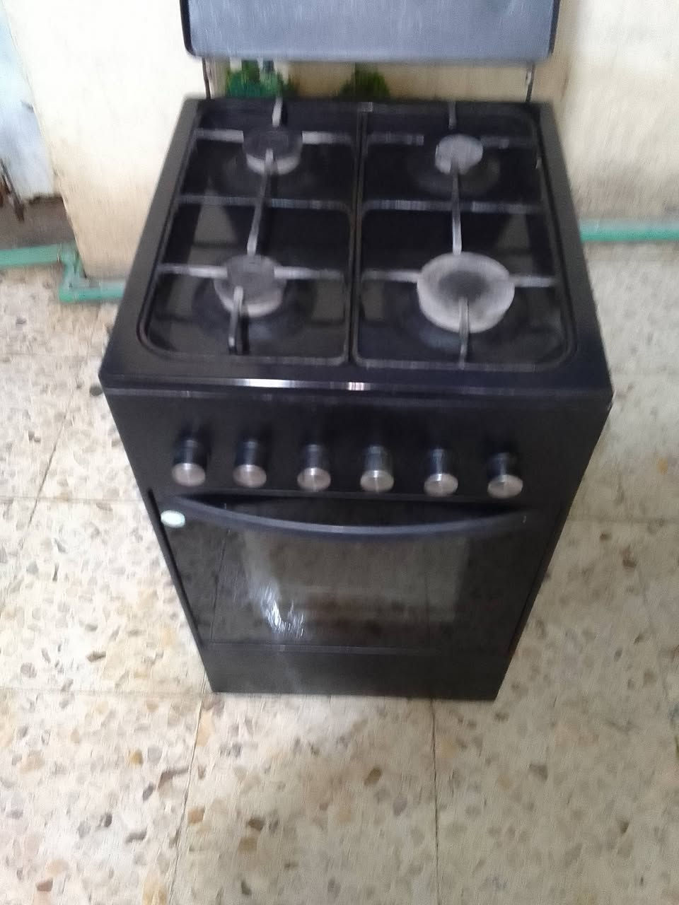 طباخ تركي اربع عيون وفرن فوك وجه كله شغال السعر 60 الف شراي يتفضل خاص مكاني بغداد حي اور رقم الهاتف بي واتساب اي ستفسار خاص ***********
