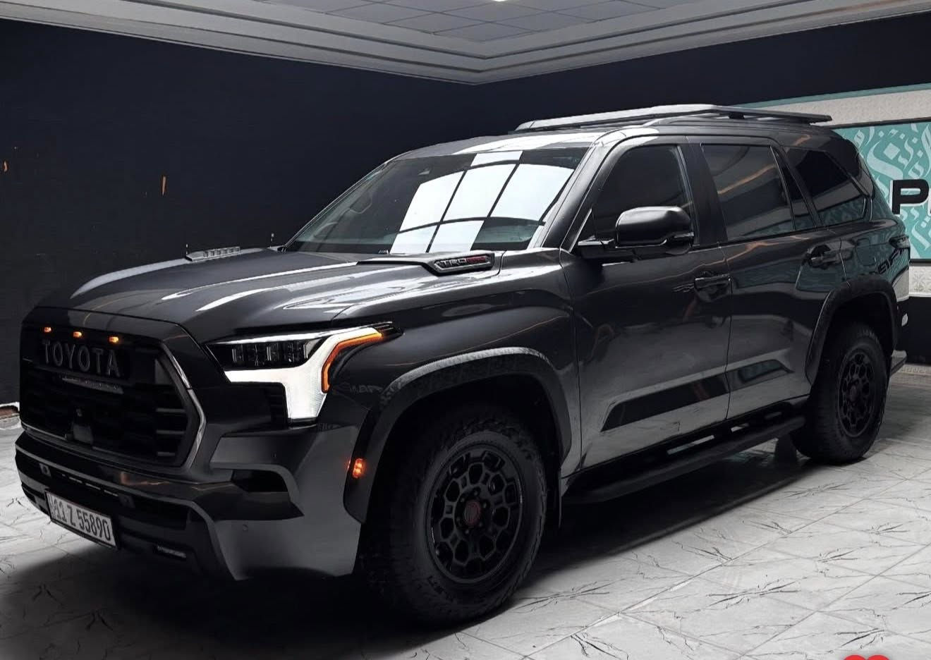 ٢٠٢٤تويوتا سيكويا TRD PRO  القطعه النادره… صبغ دعاميه اماميه وشويه بيه مكانات بارد اثر الشحن… القطع كلهن مشترين من وكاله تويوتا بامريكا بنيويورك والوصولات كلهن موجوده… اشتريه ماشيه ٣٠٠ ميل فقط وهسه مشت حوالي ٩ الف ميل… السياره بانوراما وباسمي … السعر ٧٢ …اي استفسار اتصل على الرقم 
***********
