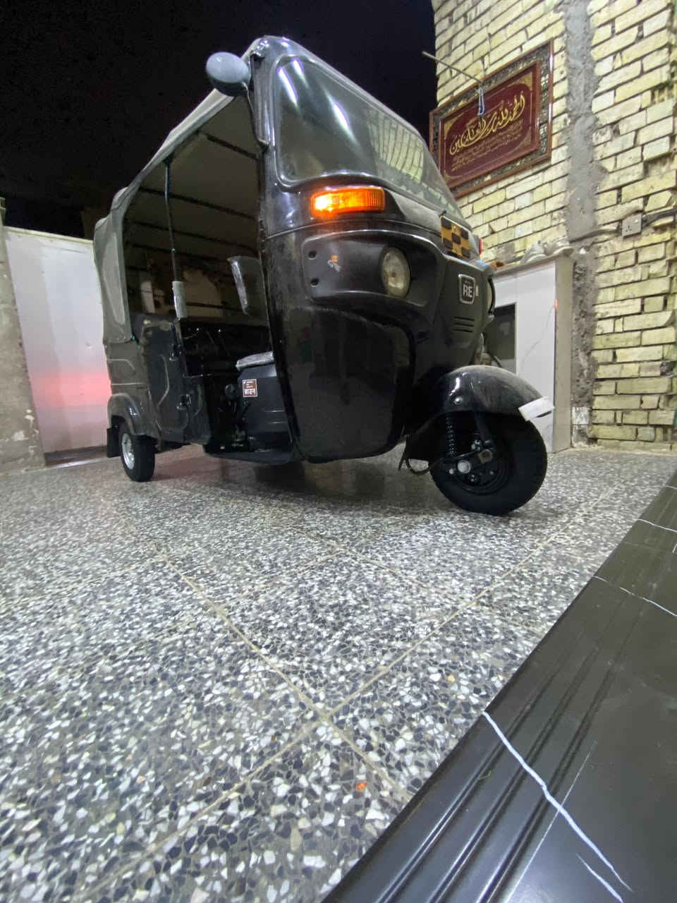 تكتك للبيع موديل 2022 رقم كربلاء 
بيه بارد بلغد خفيف وليوره يم الجاملغ هم بارد 
ومكينه بلاديه ممفتوحه 
مكاني الدوره ابو دشير 
رقمي ‏‪***********‬‏
