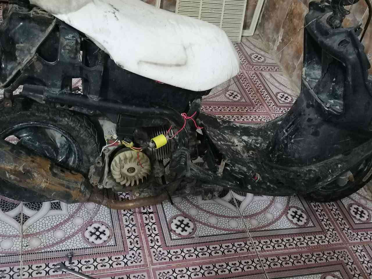 سلام عليكم دراجه البيع  كوم حديد سعر 75 وبيهه مجال  رقم الهاتف  ***********
