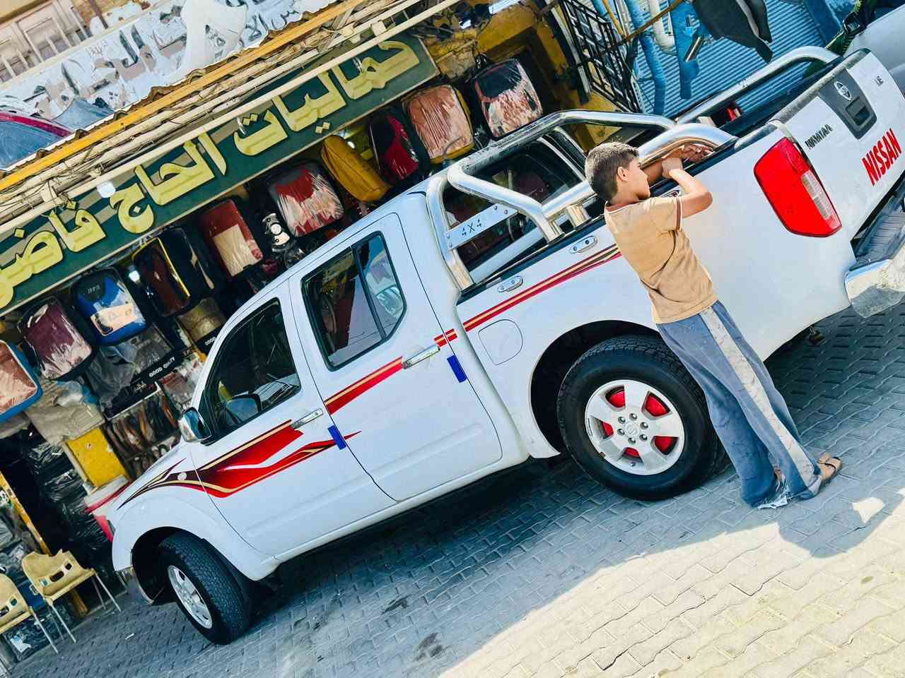 للبيع او المراوس 
نيفارا مديل 2008 رقم انبار مشروع وطني تحويل ثاني يوم سنويه مامنتهيه لل29 تتحول باي محافظه 
مكينه كفاله لاتنقيص ولاتبخير كير عادي 
حداديه جديده من الطول للطول 
تبريد ثلج منضومه كامله ..........🥶
تخم تاير جديد كهربائيات كلههه شغاله 
مكفوله من الضربه القويه والصبغ سياره مامتعوبه
ولا تحمل مال بيت سياره جديده كلش السعر 

77$..........وبيههه مجال قليل مكان السياره البصره 
*********** البصرة, العراق

