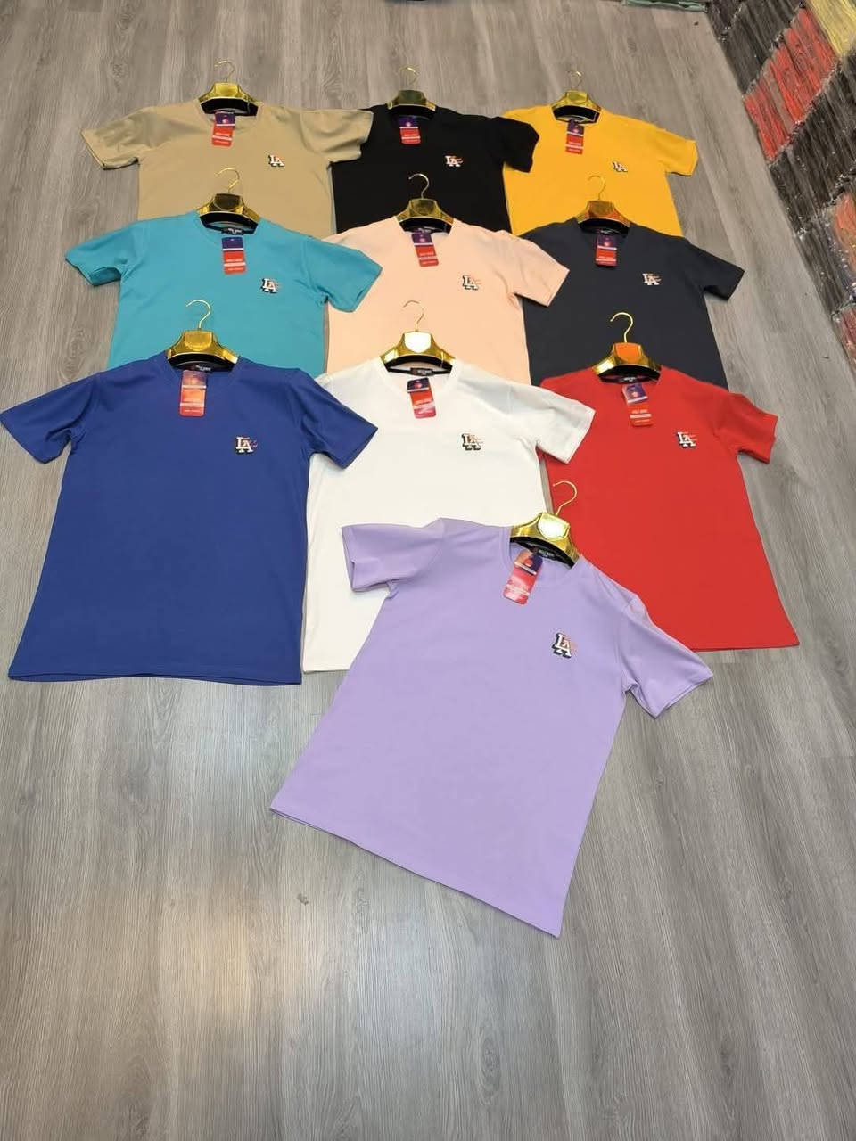 شروه تيشيرت صيفي بسعر مناسب جداً
سريات كاملة  حرق  حرق 🔥🔥🔥


**إذا كنت صاحب هذا الإعلان وتريد حذفه لأي سبب، رجاءا أرسل رسالة إلى الدعم الفني**