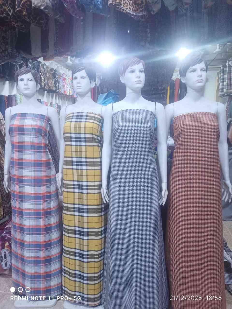 تنزيلات تنزيلات 
وصلني جديد قماش صوف موهير
المتر 3 الاف يستخدم للفساتين والقمصان و........ 
البيع جمله ومفرد 
  تابع الصفحه ليصلك كل جديد 
  عنوان كركوك حي الواسطي عل سايدين النجده مقابيل صيدلية الفجر
بجوار لحم بعجين نونه
 للحجز  ماسنجر او واتساب ***********
رابط البيج الخاص
https://www.facebook.com/profile.php?id=61556801904013&mibextid=ZbWKwL
