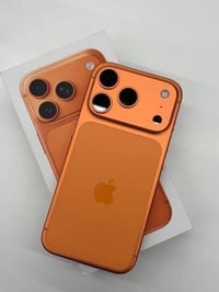 أيفون 17برو ماكس سيم كارت نموذج ZAAبطاريه 100 عدد دورات الشحن 105الجها...