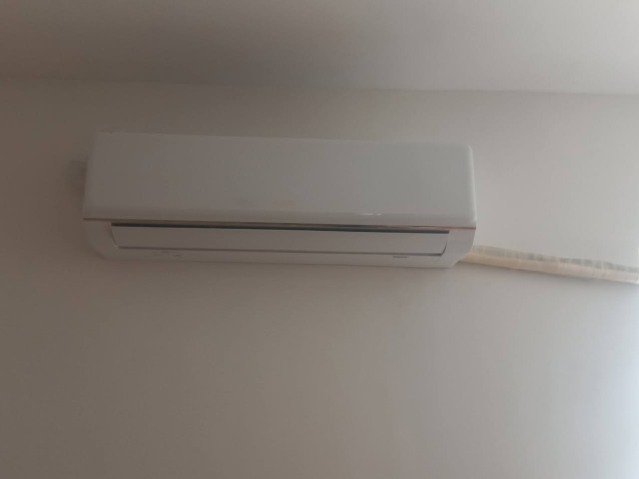 تم تنصيب 4 سبالت  GREE


**إذا كنت صاحب هذا الإعلان وتريد حذفه لأي سبب، رجاءا أرسل رسالة إلى الدعم الفني**