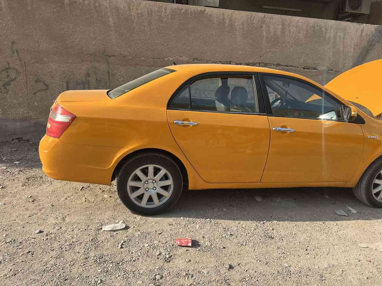 مكلف بنشر اني هاذ رقم راعيه 
سلام عليكم جيلي موبل 2013 مكينه وكير كورله حديث مو قديم تحويره مضبوط مكينه بيه تنقيص قليل كير صدر تخم تاير السياره بدون ضربه مصبوغه جماليه اثر جراد وشخوط داخل مدوشم وشاشه وكامره ستتم صوت سنويه لل 2028 مصفره هيئه وغرامات السعر 51 بيه مجال قليل مكاني ديالى بعقوبه الاستفسار عله الرقم ***********5اخوان اني مكلف بنشر هاذ رقم راعيه
