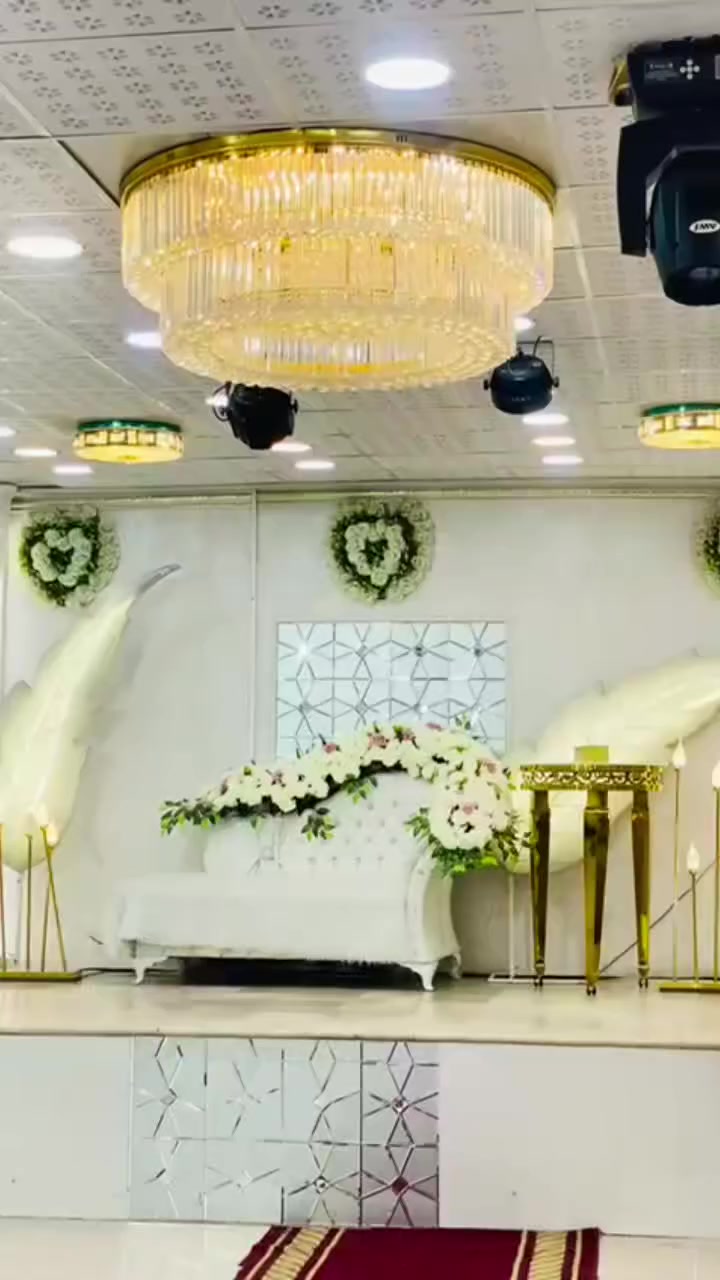 عرووووض العيد ♥️
مع قاعة كهرمانه للمناسبات 😍 
عروض العيد ب ٣٠٠ الف فقط😍😍
 يشمل مفتشات و امانات الموبايلات 😍
          ديجي و اغاني حسب الطلب ♥️
          كلينس متوفر لجميع الطاولات 😍
          إضائه ليزريه مع رقصه سلو للعرسان 💗
          تنظيم دخوليه للعرسان 😍
          ميز مهر متكامل 😍
          اضائه خافته 😍

للحجز والاستفسار يرجى مراسلتنا عبر الخاص او الاتصال على ***********
 

العنوان شارع الجامعه سلام عالخدمي مال الجامعه مقابل ابو حسنه ابو الكرزات قرب مجمع الكراده
#النجف #اعراس #عرس #زواج #مناسبه
