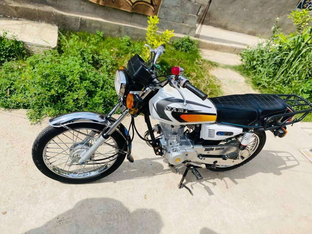 سلام عليكم دراجه نامه امتياز النضافه كدامك للبيع السعر 600وبيه مجال موديل 2024 أوراق
*********** او خاص
