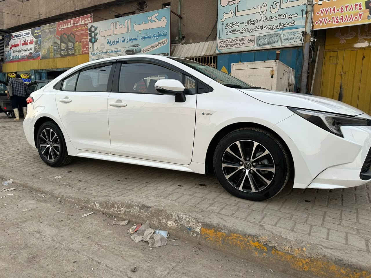 السلام عليكم للبيع كورلا تجميع الصين فول واحد على واحد 
موديل 2025 ماشية ١٦ بيه دحجة بالجاملغ الامامي 
العنوان بغداد الكرخ 
السعر 153 
رقم هاتف ***********
