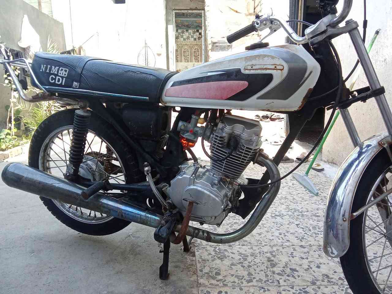 دراجه يراني البيع موديل 16 ورق سعره 350 قفل ***********
