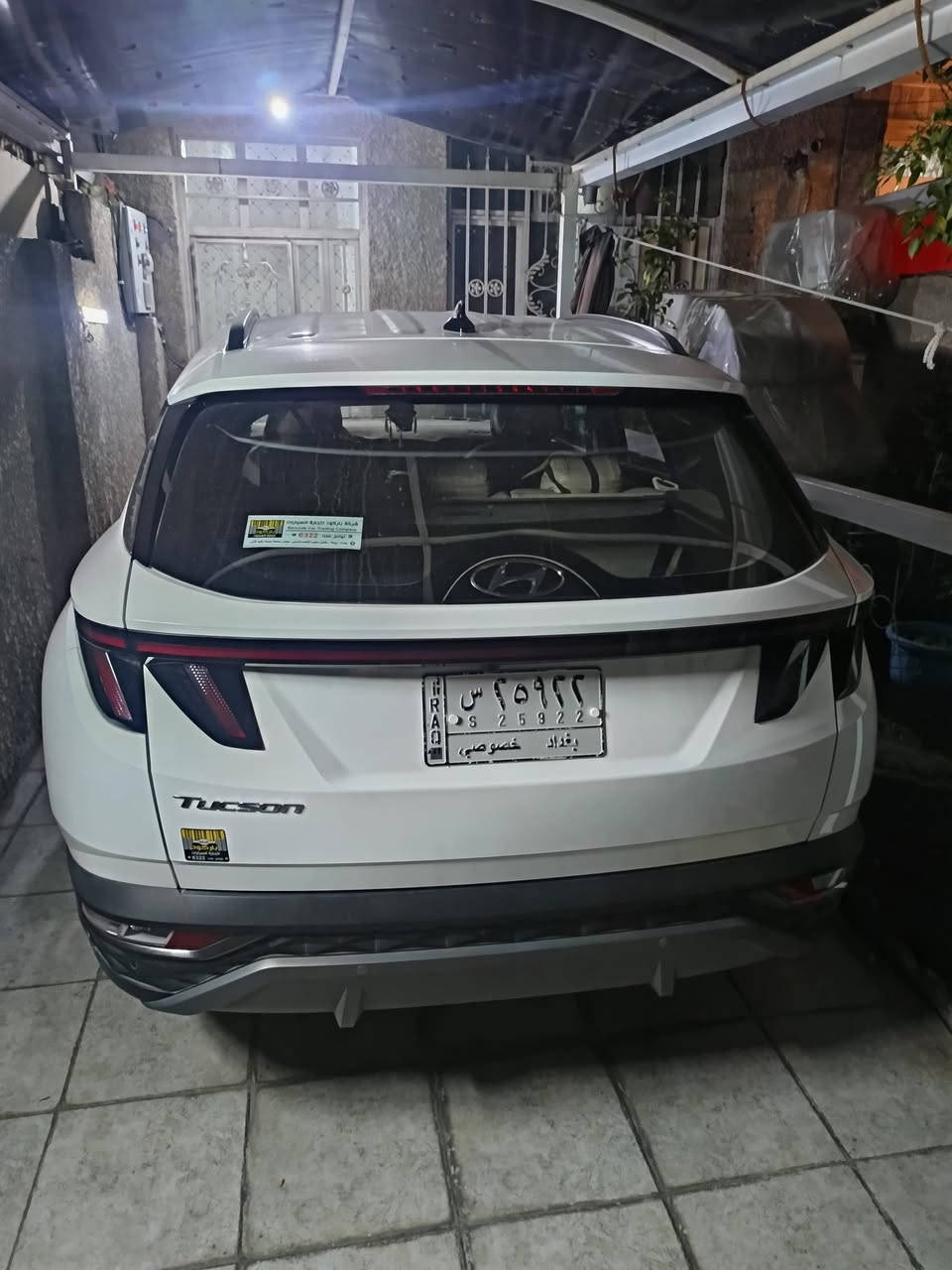 السلام عليكم توكسان 24 مكفولة ماشية 23 
بغداد السعر 215 وبيها مجال ***********
