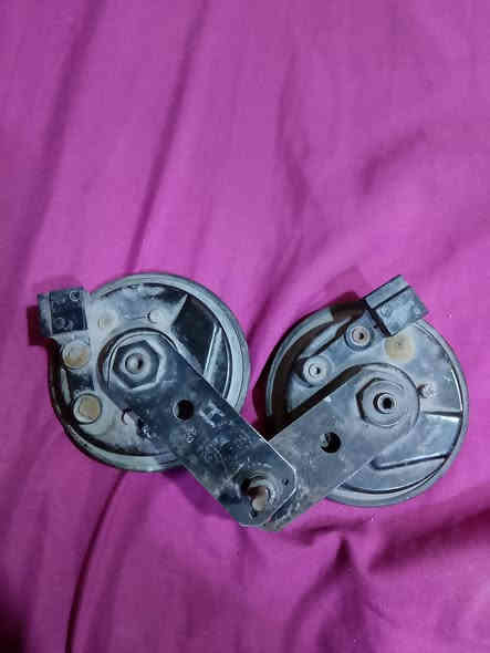 السلام عليكم شباب
#هورنات_سيدان_فيشه_سوده للبيع 130 وبيهن مجال بصيط الاستفسار الاتصال ***********
