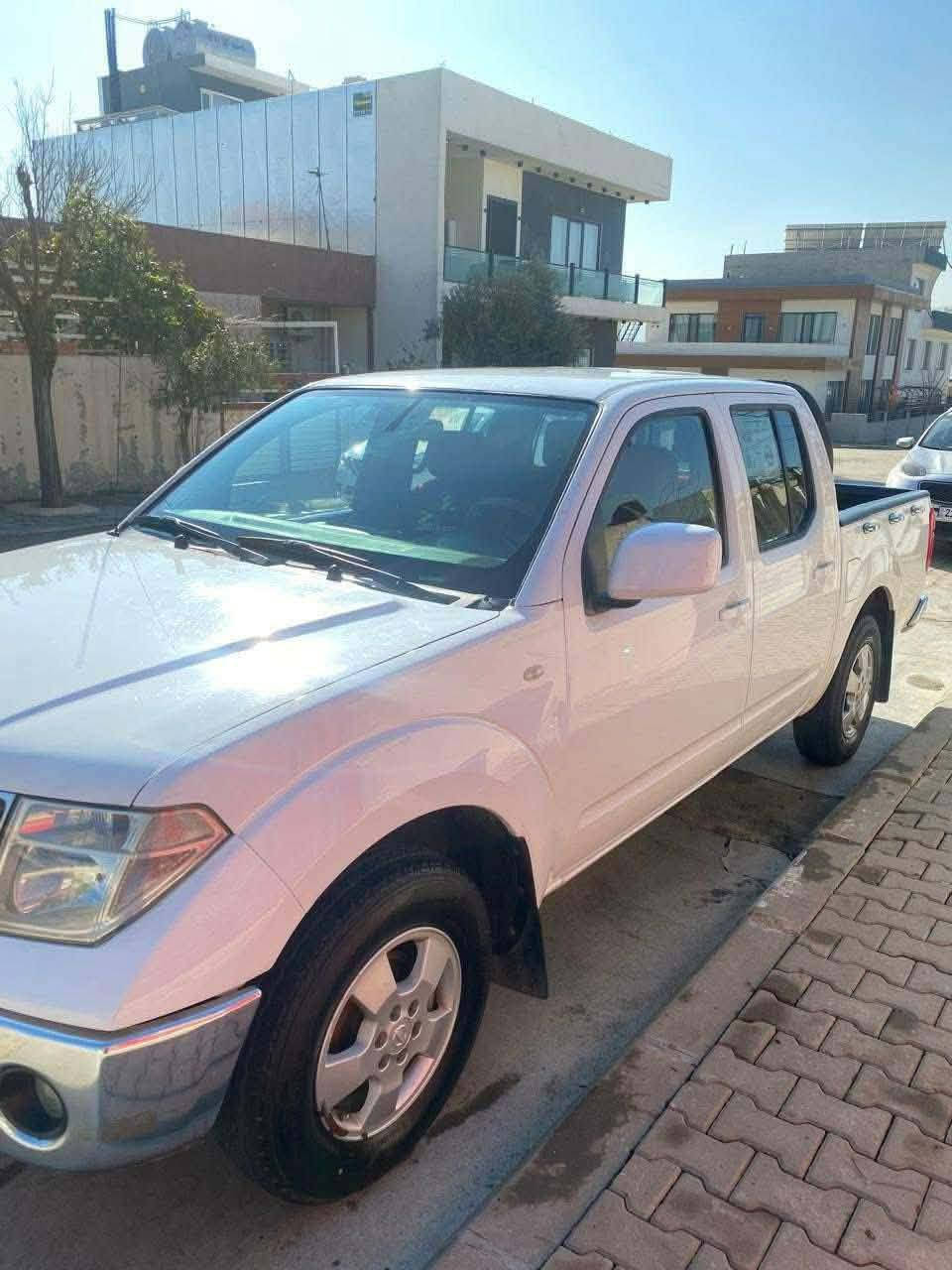 السلام عليكم للبيع نيفارا كامله من دعاميه لدعاميه بسمي تحويل ثاني يوم رقم صلاح الدين دولي ماشيه 178 سنويه لل 27 موديل 11
رقم الهاتف ***********
