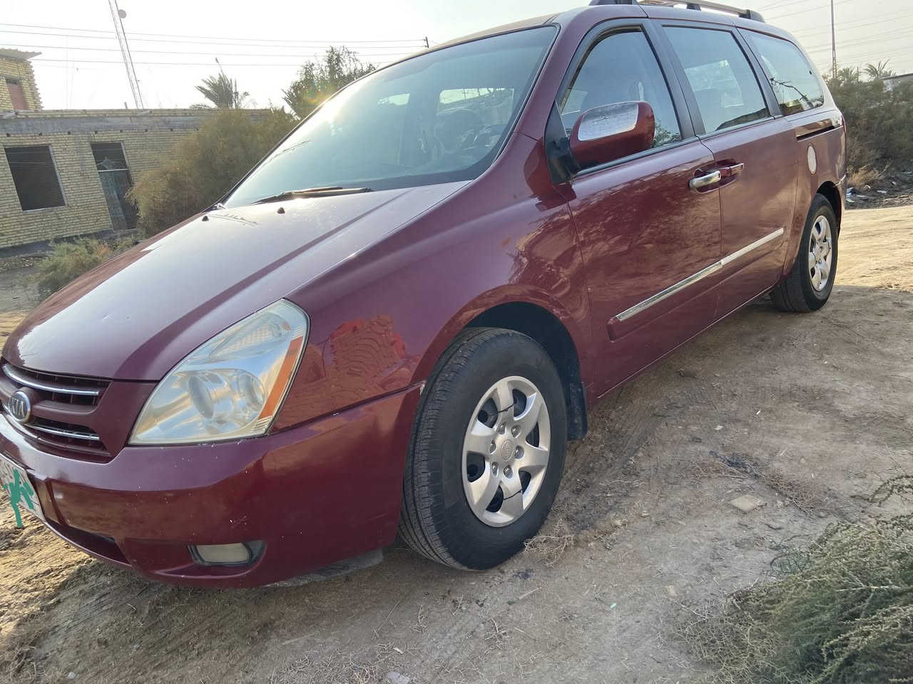 كيا سيدونا 2007 كير مكفول محرك مكفول تبريد ثلج نعمه من الله محرك 3800 سياره نضيفه كلش ما متعوبه ليبل واحد فقط الباب الخلفي الايمن مضروب ضربه خفيفه ما مبدل مال الوارد رقم بغداد دواخل نضيفه السيارة بسمي السعر 130 وبيهه مجال بسيط العنوان ذي قار سوق الشيوخ للاتصال ***********
