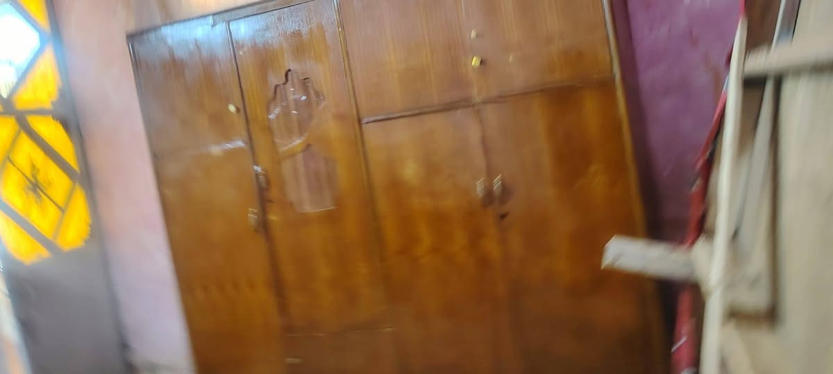 كنتور وجربه وزاويه السعر200 الف و بيهم مجال بسيط المكان الحسينيه الراشديه بغداد يوجد توصيل بل اجره ‏‪***********‬‏
