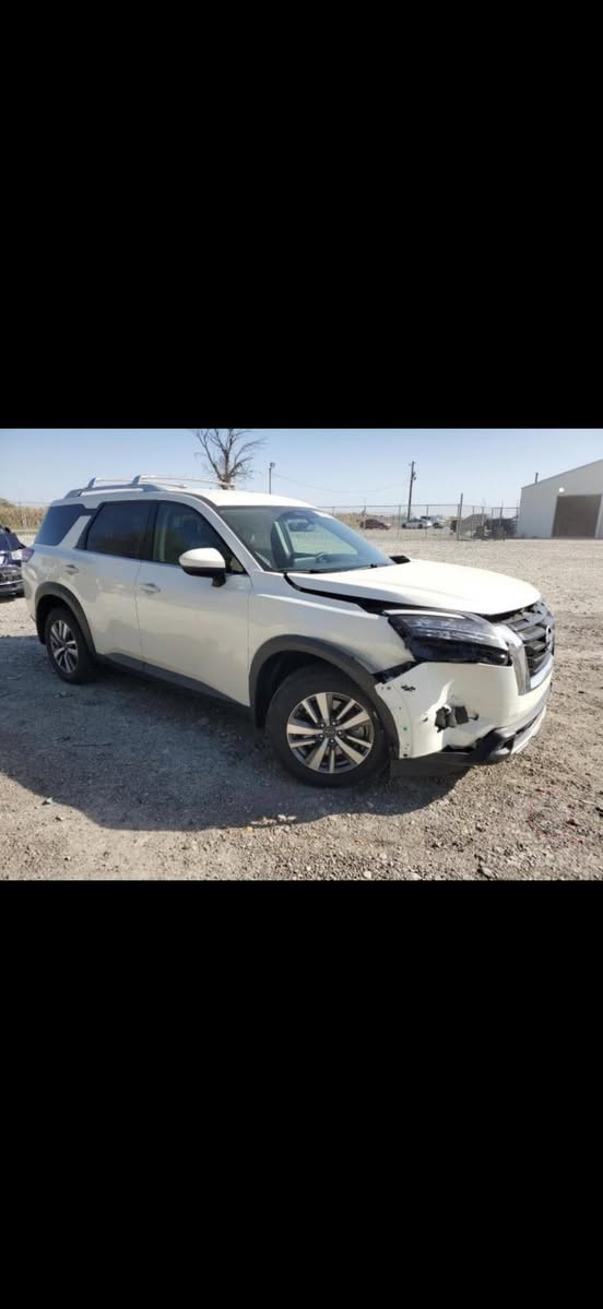 2024 Pathfinder SL 4Wheel
VIN  5N1DR3CC0RC239604
Price 302$ وبيها مجال
المواصفات طب على اليوتيوب واكتب Pathfinder 2024 SL فور ويل درايف تطلعلك
الحادث بالمنشور ويه الصور وال VIN مكتوب فوك 
بدون ولا ايرباك وبدون صبغ وبدون تبديل اي قطعه 
حره السياره باسمي تحويل مباشر 
سعرها شويه غالي للاسف لان دفعت كمركها وفتح حاويه 9 مليون بالبصره
سبعه مليون ونص كمرك ومليون وستميه فتح حاويه عدى المعقب والنقل
كل الوصولات موجوده للي يحب يتاكد من سعرها وشكد خسرت عليها 
صلحتها بامريكا بشركة نيسان الدعاميه اصليه من الشركه فقط الجاملغ بارد بالعراق لان الشركه بس تبديل ما يصلحون.
بدون اعطال على الشاشه 
مكانها النجف
 
اي استفسار مهندس احمد 077501214
واتساب 13146190582+


**إذا كنت صاحب هذا الإعلان وتريد حذفه لأي سبب، رجاءا أرسل رسالة إلى الدعم الفني**