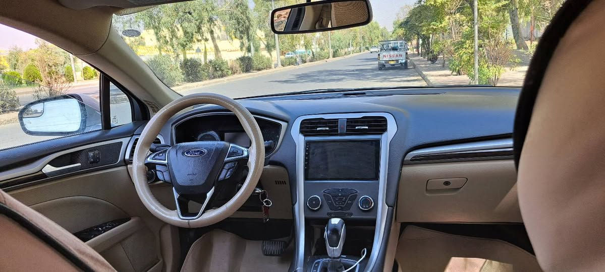 فؤرت فيوزن ٢٠١٣لؤم سةيارةك يةك بستي بؤياخي هةية دةركايةكةيوة مةكينةو كيري نةكراوتةوة بةشةرت تؤربؤية ١٢٤هةزار رؤي بةناو خؤمةويبةشةرت وةكالةو تةحويلو غةرامة ٣٠٠هةزار غةرامةي تياية سعري ٩٥ مةجاليكي كةم كركوك, العراق


**إذا كنت صاحب هذا الإعلان وتريد حذفه لأي سبب، رجاءا أرسل رسالة إلى الدعم الفني**