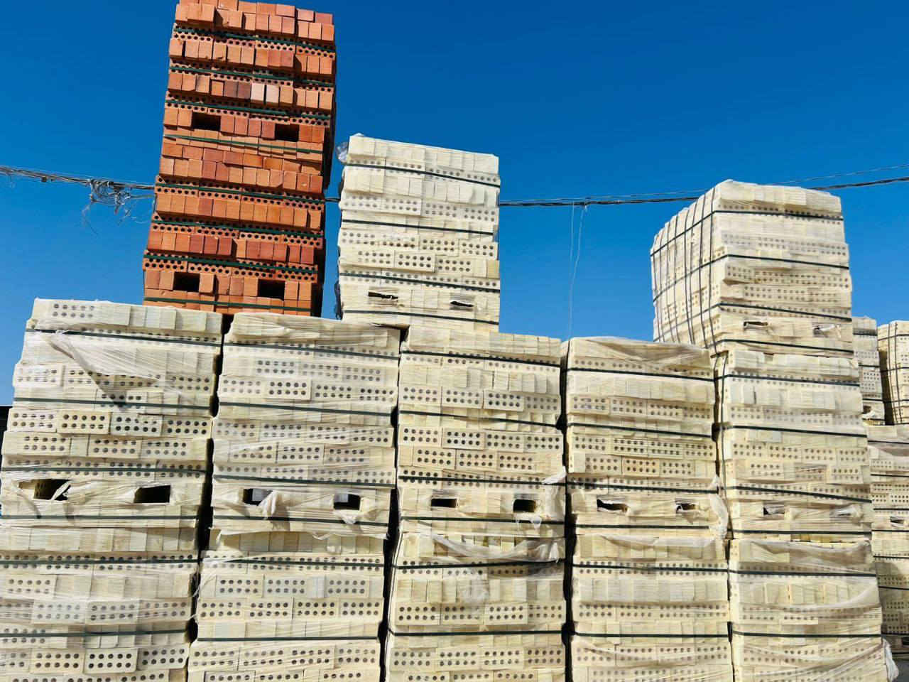 ‏✅يعلن مكتب ألبصرة✅
‏اعلان🏠 اعلان🏠 اعلان🏠
‏بسم الله الرحمن الرحيم 
‏اليس الوحيدين فقط بس احنا الافضل
‏توصيل محافظه البصره فقط وشكرا على تواصلكم معانا
‏ طابوق الشمال 4,000سعر1,300💵واصل مكان تفريق  الدرجه الاولى
‏ طابوق نهروان 4,000 سعر800الف💵 واصل  مكان تفريق  الدرجه الاولى 
‏وباسعار تنافسيه 
‏يوجد الدينا كرين تصعيد كافه المواد
‏
‏☎️***********☎️
‏☎️***********☎️
