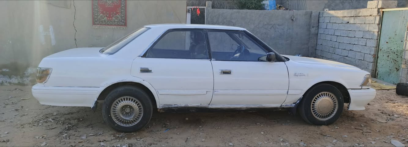 السلام عليكم سياره هارتوب مديل 90 مكينه وكير ففتي اثنين ونص وكير شغالات خير من الله رقم الأنبار ألماني راعيها ماانداله حداده زينه وتخم تاير زينات سياره حلوه والباقي شوف عينك سعر 15وبيها مجال مكان النجف بل المشخاب واهلا سهلا بيكم رقم الهاتف ***********
