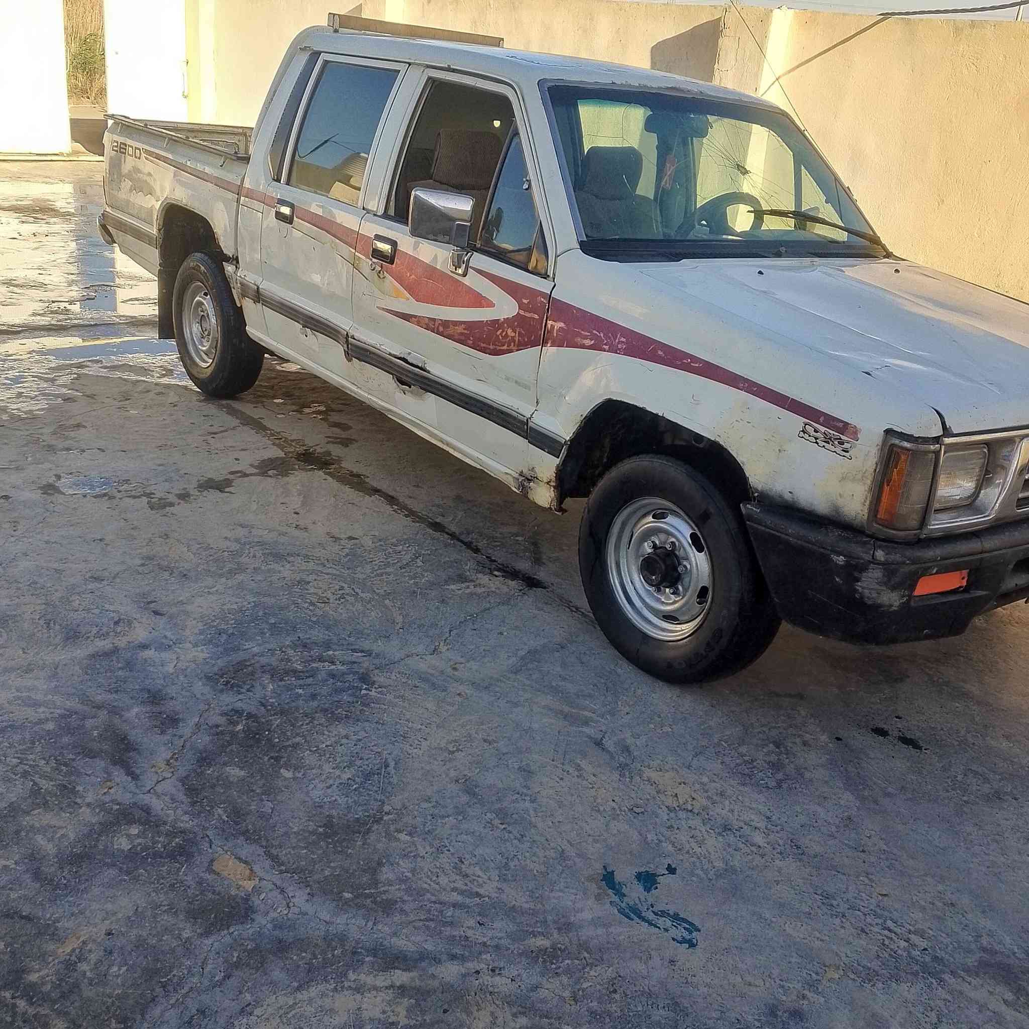 السلام عليكم بيكم 94 مكينه خيط كير جديد شاصي جديد تحويل مباشر مكانها تقاطع النهروان السعر 23 وبيها مجال تفاصيل على الخط***********
