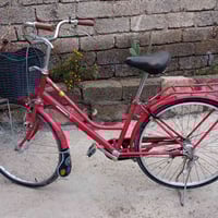 بايسكل للبيع بريكات شغالة حجم 27 السعر 75رقم الهاتف 07783642659