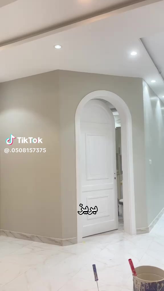 سلام عليكم صباغ ديكورات منازل شغل درجه اولى كافت نواع الصبغ شغل تسليم مهندس ولتزام  بلعمل ***********
