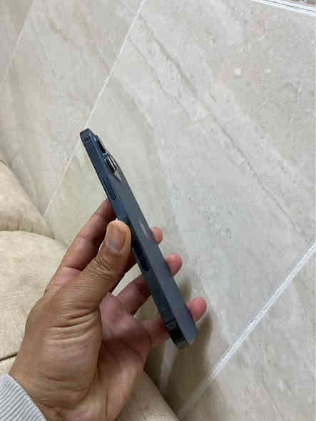 ١٢ پرۆماکس ٢٥٦ گیگا 
١ سیمکارت و ئیسیم
پاتری ٨٢
هەمووی بیلادەو خاوینە
نرخی ٤٣٠ هەزار قفلیتی
***********- واتساب-ڤایبەر-کورەک أربيل
