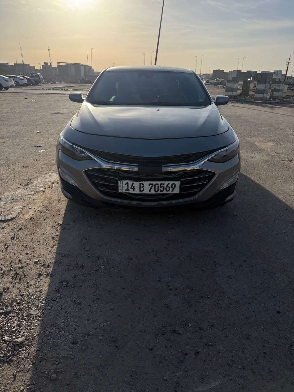 ماليبو 2025 وارد امريكي تبديل بنيد فقط 
مواصفات LT معروفة 
ماشية 27 الف كيلو مو ميل 
رقم بصرة معوقين وكالة عامة 
السيارة جديدة ومال بيت استعمال شخصي مابيهة اي نقص 
السعر 130 وبيهة مجال قليل
مكان السيارة البصرة 
*********** البصرة, العراق
