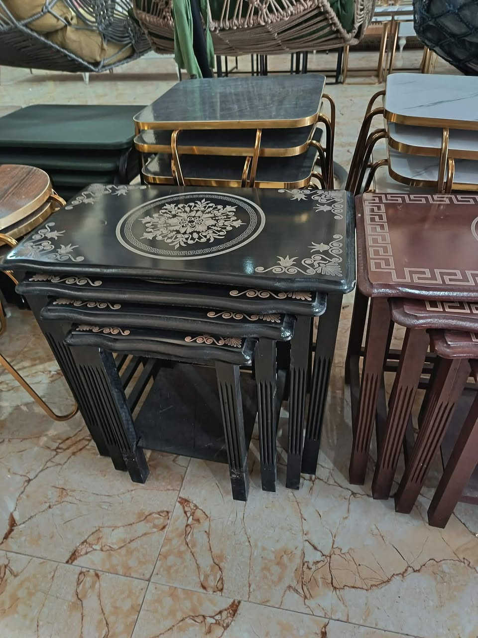 معرض ابو عبدالله للاثاث المنزلي 🔥 وصول وجبه جديده من طبلات جديد عدد 4 متوفر كل الوان  شي حديث وراقي زورونا تجدون ما يناسبكم العنوان تكريت الديوم مقابل مطعم المذاق بلقرب من اسواق الزوبعي للاستفسار خاص او اتصال *********** متوفر وتساب
