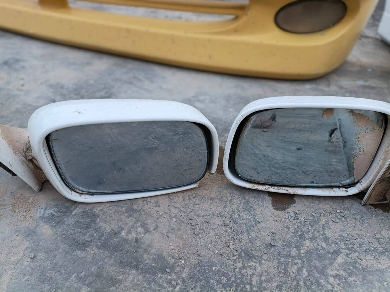 غراض ملكه
عاميه رياضيه 150
دعاميه اماميه مالت صبغ 100
دعاميه خلفيه مالت صبغ 75
مري جانبيه 40
باب السائق 50
جاملغ 50
وبيهن مجال
للستفسار +
***********
