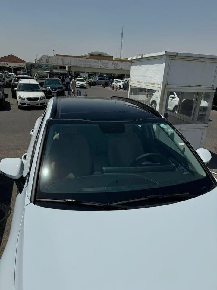 السلام عليكم كيا سبورتج 24  فول /١/١
محرك 2000
داخل عسلى جلد داخل
مقاعد كهربائيه
ستيرن تدفئه
تشغيل عن بعد
بصمه
صندوق كهربائي
داخل مطعم بصاج
مري شفط
رادارات بل المري
بانوراما
شفتات ستيرن
قطعتين تبريد
هاند بريك بصمه
حساسات امامي خلفي
نظام مانع انزلق
اطارات حجم ١٩
ليد نهاري ليلى
مثبت سرعه
تحكمت ستيرن كامله
ترحيب عند الاقتراب
اربع وضعيات قياده
اريل نفكيشن
نظام ابل كار واند رويد
نظام منحدرات
سبير مانازل
بسمي
رقم اربيل 
السعر 235
***********
