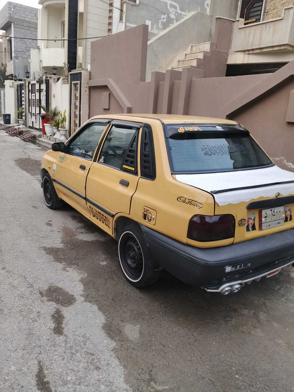 لبيع سايبه موديل 2010 كربون بنزين بيها وا هيها بس 9الف وا غرمات 100 مو عليك تخذ صفر واصحبها موجود شرط التحويل  السعر 25 وا بيها مجال الرقم *********** المحرك وا كير شرط المحرك مزطه
