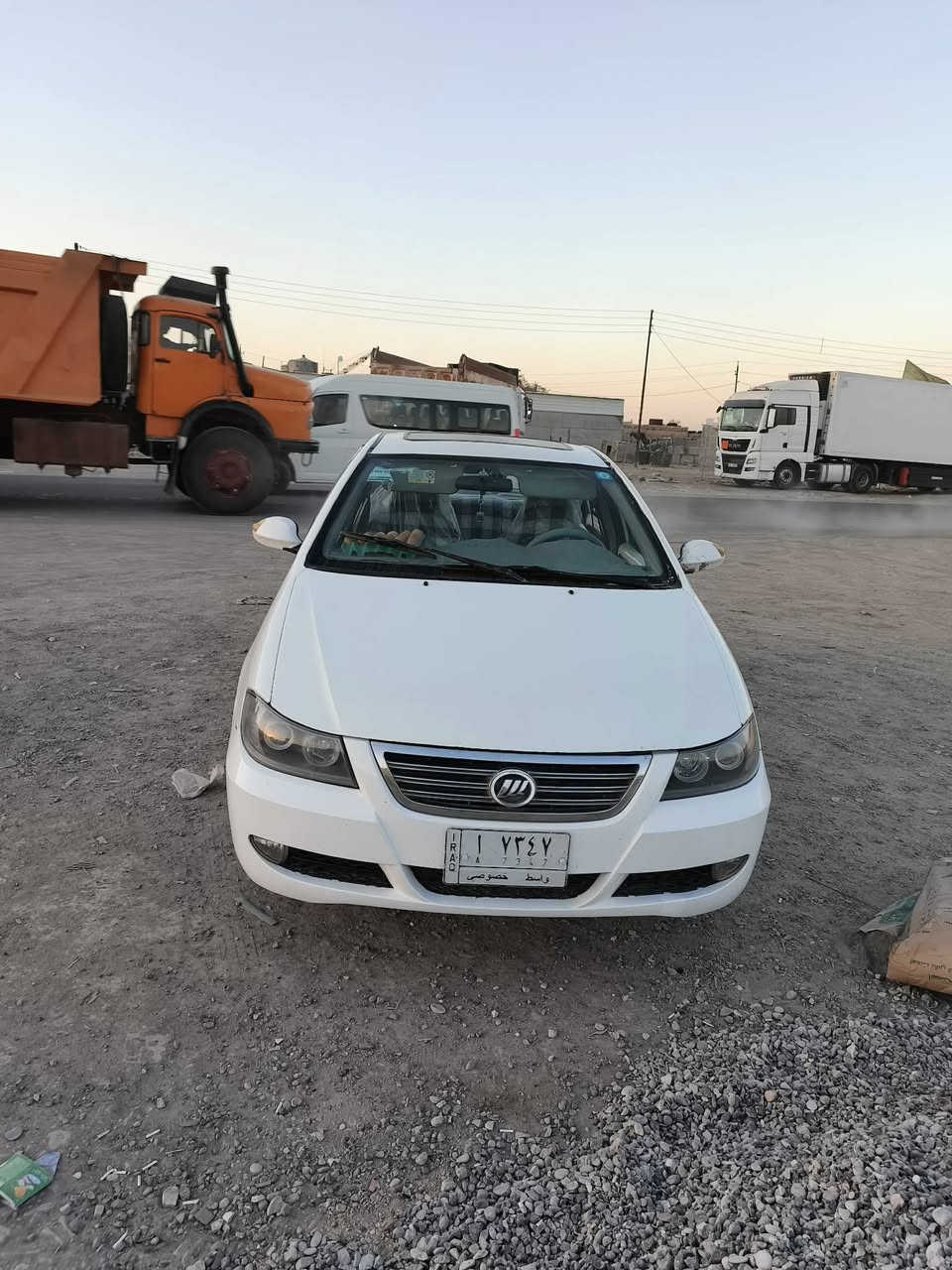 سلام عليكم سياره ليفان 620بسمي مشروع وطني رقم  واسط موديل 2011 بيه طخه بل جاملق الخلفي مكاني تقاطع تسعه نيسان قريب عل نهروان الاستفسار***********
