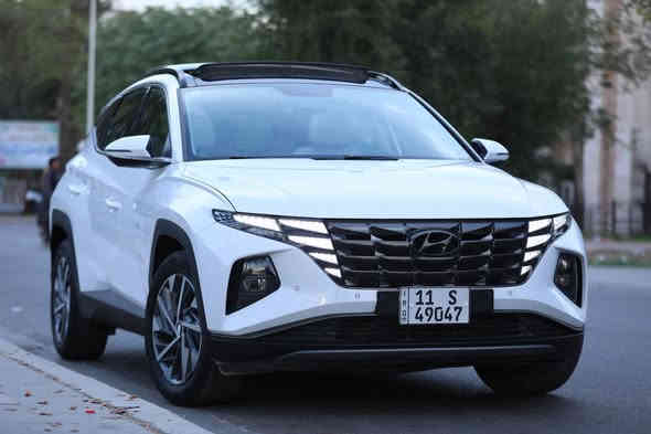 توسان خليجي موديل 2023
فول مواصفات 1.1
مكينه 2000 دوش 
ماشيه 28 km
مواصفات فول الفول اعلى شي بالخليجي 
بانوراما 
عداد دجتل 
شاحن واير ليس ومخارج تايبسي 
بصمه دخول ذكي نضام ترحيب 
عدسات لد عالي ناصي وجانبي 
لد نهاري امامي خلفي 
مري شفط _ اشاير بالمري 
شاشه كبيره المستطيله ابل كار 
سايد بريد دكمه 
مود درايف ٣ انضمه قياده 
فول تحكم ستيرن 
مانع انزلاق ونزول منحدرات 
مرايه اوتودم 
مقاعد كهرباء 
تبريد لمس مناخين منفصل قطعتين تبريد
انارده داخليه LED
حساسات اماميه وخلفيه
السياره كفاله عامه من كل شي بيها بارد بسيط جدا وبيها شخط بسيط جدا 
رقم بغداد الدولي الجديد بسمي 
مكاني بغداد ***********
