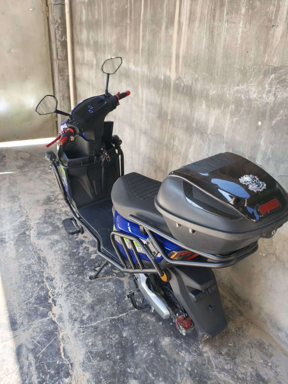 ماطور شحن (KOREA_MR)6بطاريات عالفحص  اربع سرعات  بريكات رياضي  ماصار شهرين من اخذته السعر 800وبي مجال بيك خير وتدلل العنوان الفلوجة الجغيفي الثانية


**إذا كنت صاحب هذا الإعلان وتريد حذفه لأي سبب، رجاءا أرسل رسالة إلى الدعم الفني**