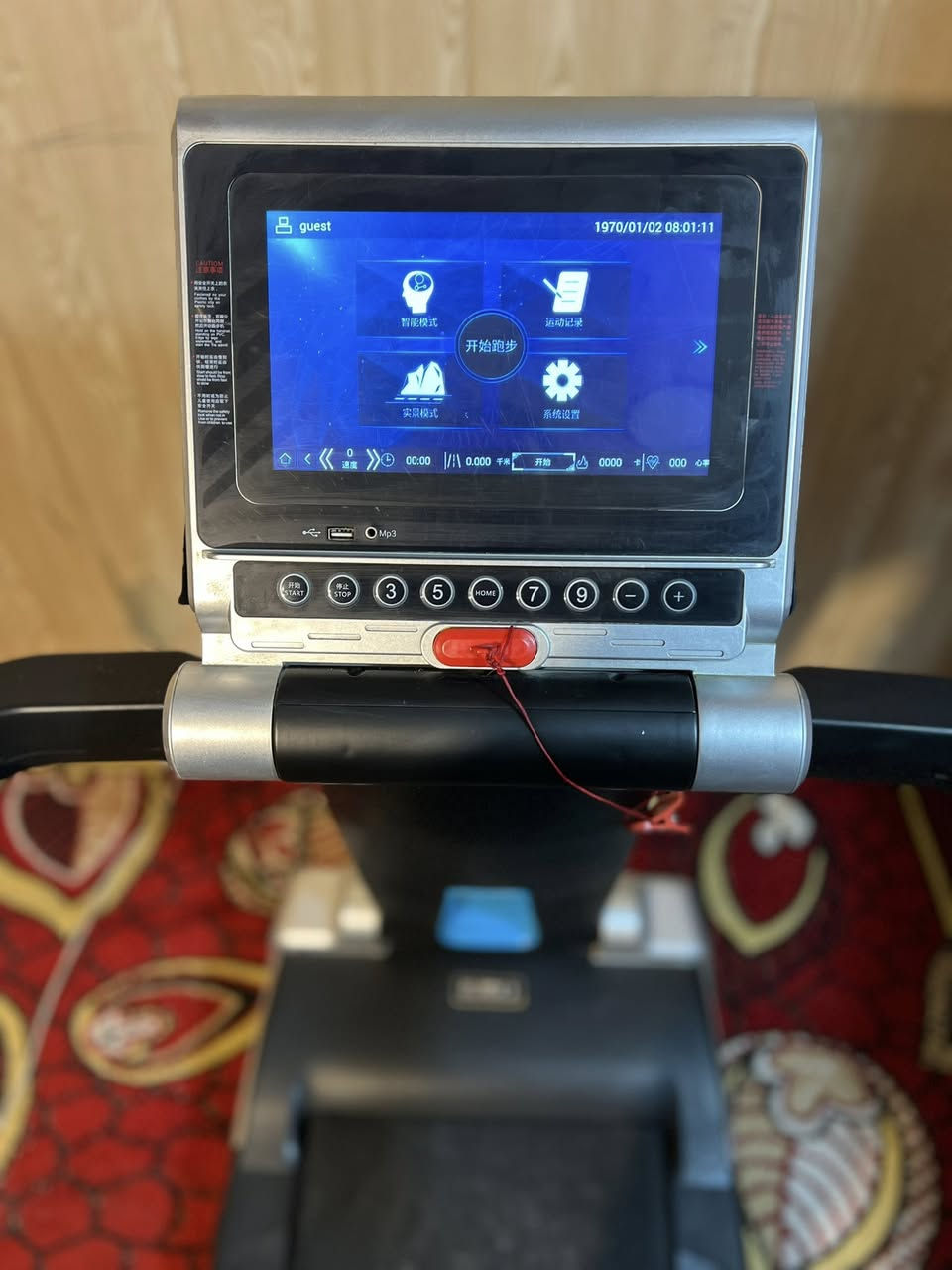 السلام عليكم جهاز جري ستعمال قليل شاشة تاب اواكس وفلاش وشاحن فول مواصفات حساس نبضات قلب ومفتاح امان
شبكة وأي فاي 
العنوان بغداد حي لأمانة 
السعر 300
يوجد توصيل
***********
