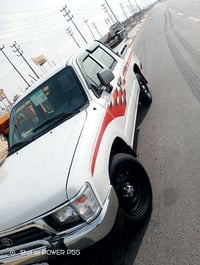 تويوتا هايلكس • ٩٨ • مكفوله