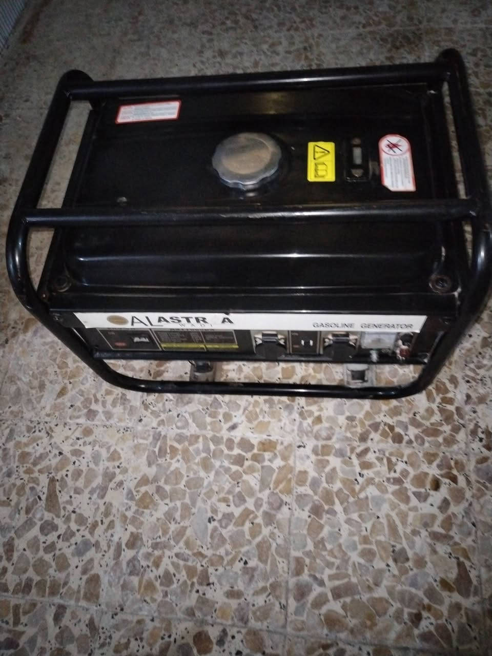 غراض للبيع
العنوان زين القوس شارع المله
***********
