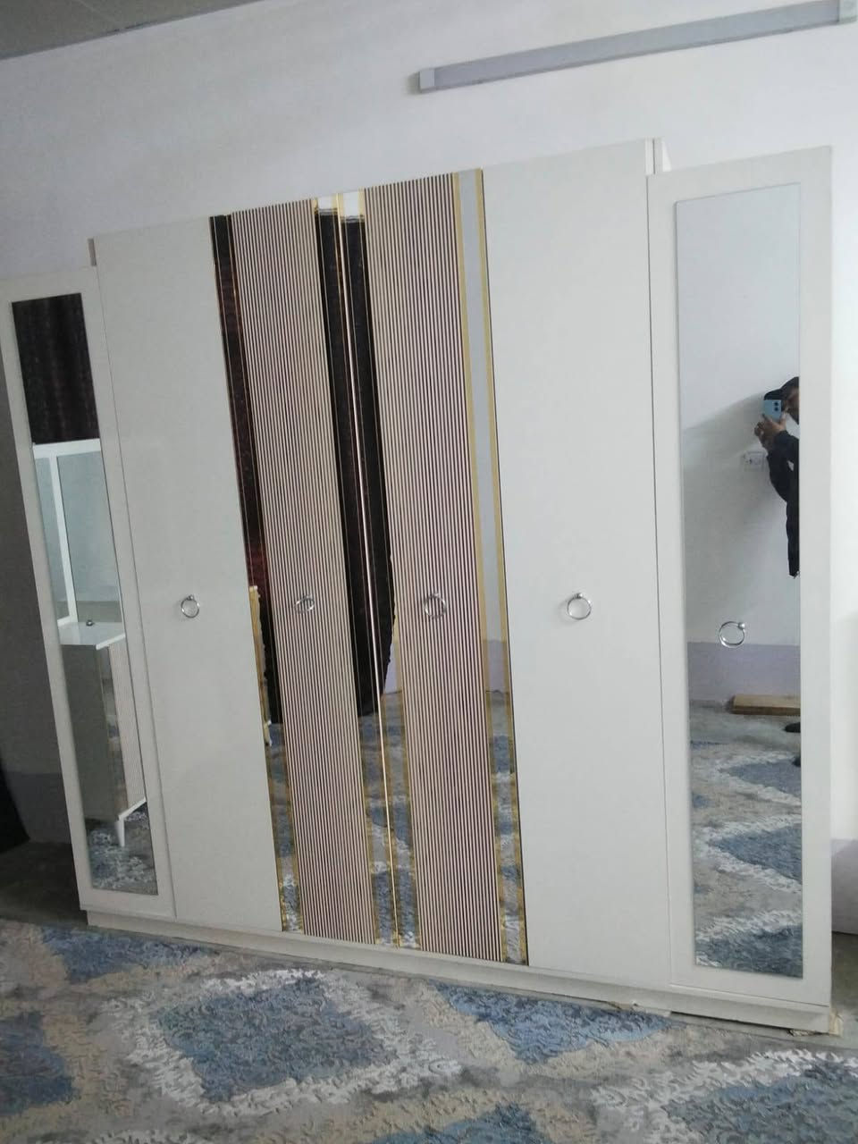 غرفة نوم للبيع كلش نضيفه مابيها عيب الموشراي ياريت يرفع المنشور ‏‪***********‬‏ بي واتس
ژووری نووستنێکی تورکی پاک، ٥ پارچە.
کڕیار تکایە نامە بنێرێت بۆ ئەم ژمارەیە.
تکایە تەلەفۆن مەکەن، چونکە کەسەکە لە زمانی کوردی باش نییە.
غرفة نوم للبيع كلش نضيفه مابيها عيب الموشراي ياريت يرفع المنشور
