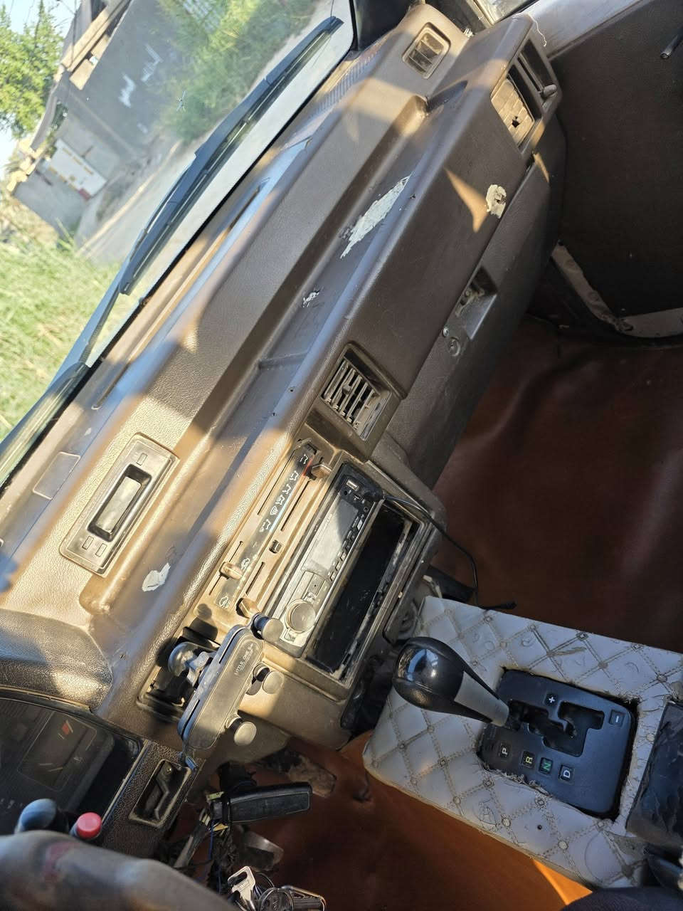 للبيع مسي بوشي موديل 98 سنويه ماصاقطه رقم بغداد تحويل بدون وكاله سياره جاهزه من كلشي ا
ي نقص مابيهه  مكينه وكير ياباني  ونجي السعر 30بيهه مجال 
اي ستفسار تصال على الرقم ***********
