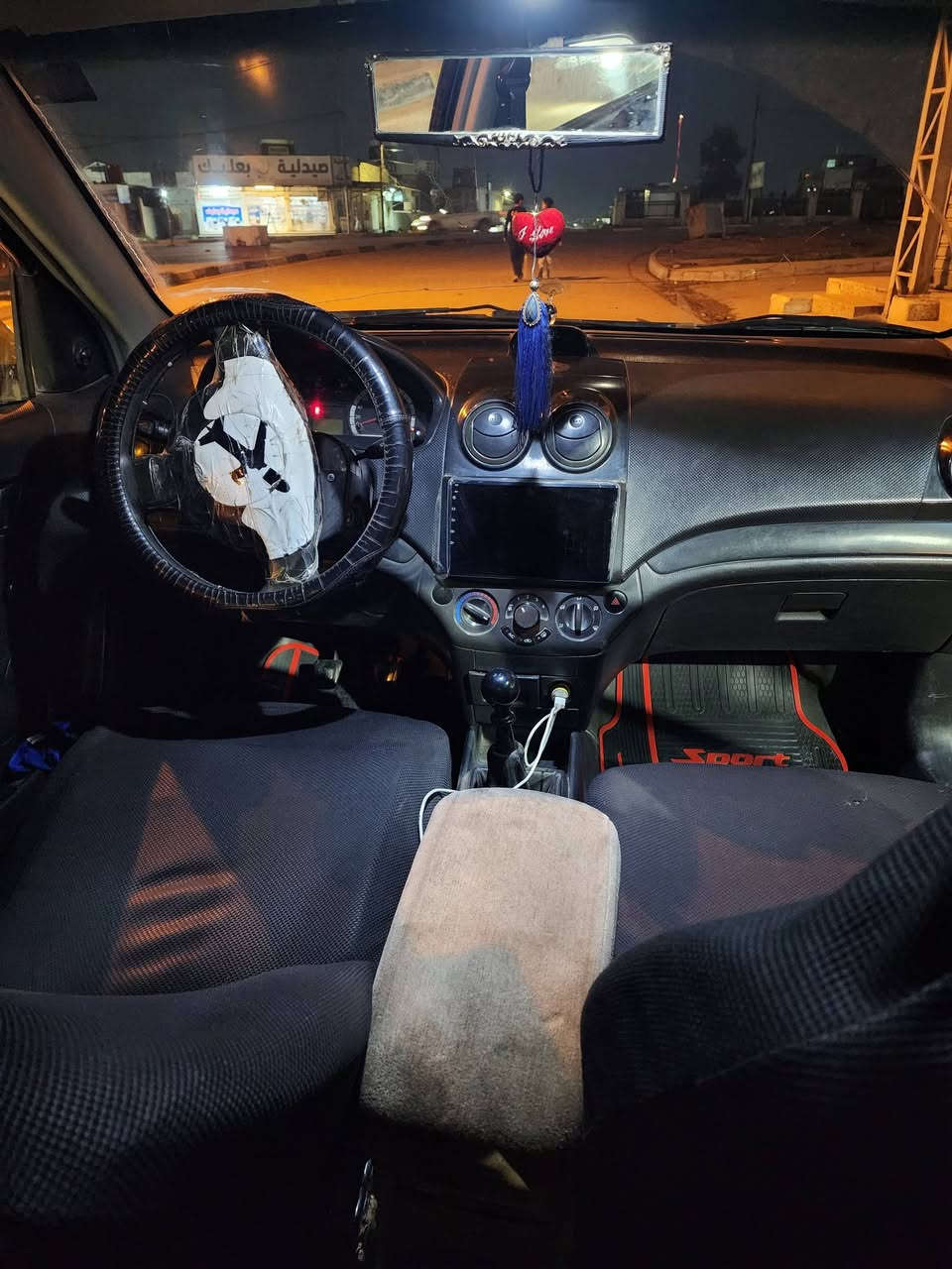 السلام عليكم افيو البيع موديل 2007رقم مسطرا دولي هيئه وقرامات صفر مكينه لاصرف واله نفخ ضرر  جاملغ وبوند معجون تلغيطات غير متوجد على صفحه وتواصل على هاذا الرقم ***********
