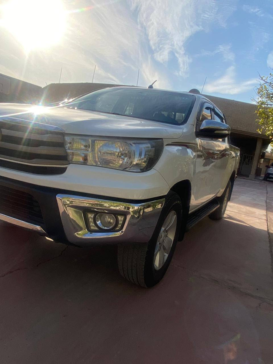 هايلوكس 2016 
فور ويل
سونار مرفق بالمنشور
السعر 215 وبيها مجال بسيط 

مكاني بغداد الشعب 

***********
